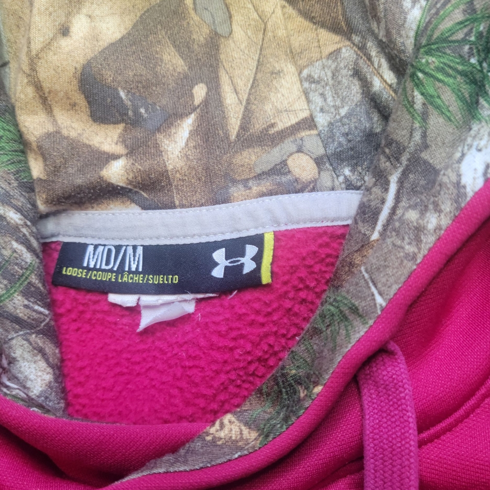 UNDER ARMOUR - Womans Pink Hoodie With Green Camouflage Detailing Size Medium - Picture 7 of 8